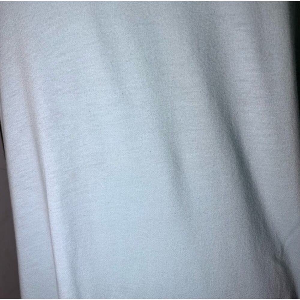 Eddie Bauer Light Blue V-Neck Short Sleeve Tee Soft Casual Basic Top Size Large - Picture 6 of 7